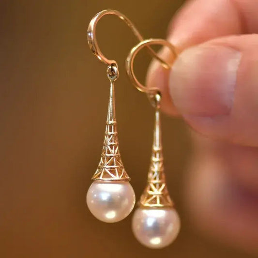 Pearl Earrings in Gold