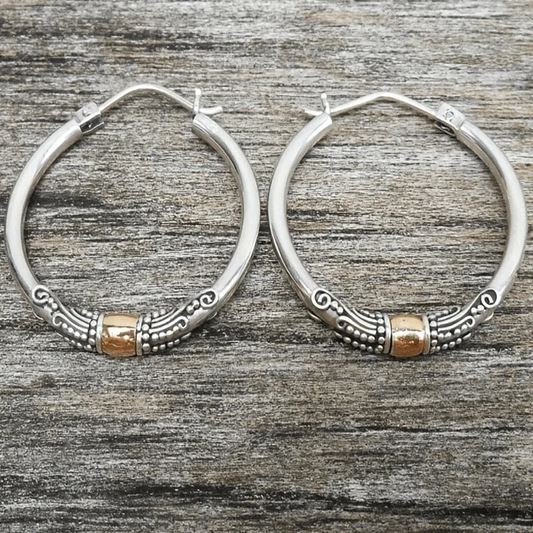 Silvery Carved Pattern Hoop Earrings
