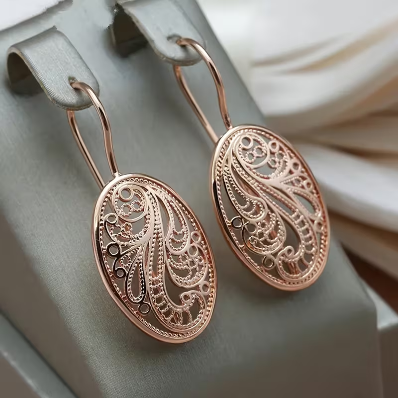 Elegant Rounded Hollow Earrings