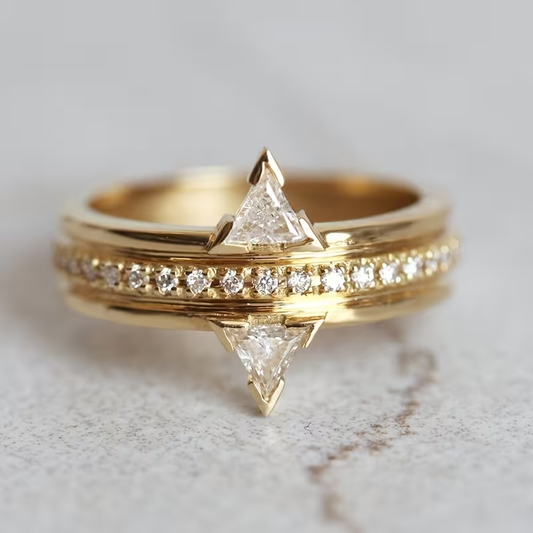 Vintage White Glass Gold Ring