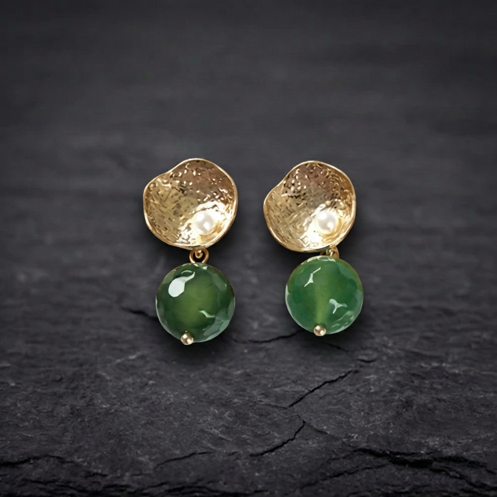 Exquisite Green Pearl Earrings