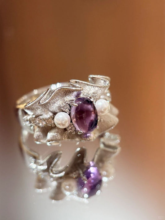 Vintage Exotic Silver Crystal Ring