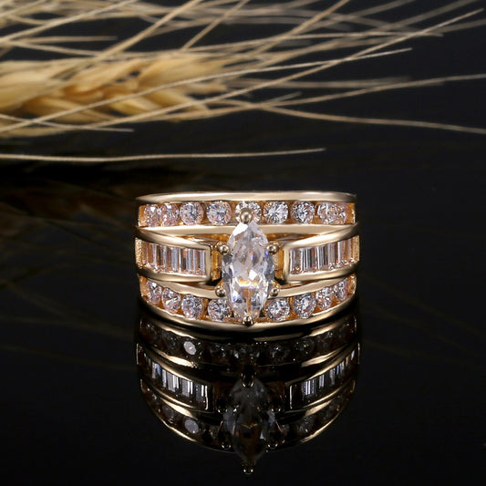 Vintage Luxury Sparkling Ring