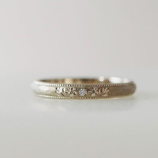 Exquisite Silver Zirconia Ring