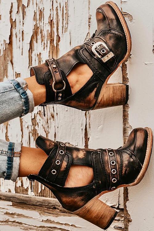 LD | Rustiek enkellaarsje met blokhak