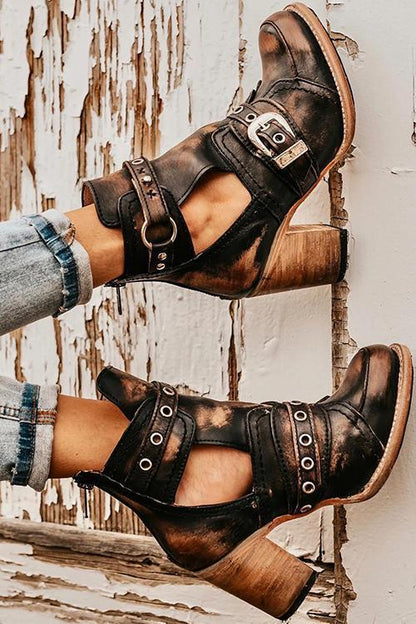 LD | Rustiek enkellaarsje met blokhak