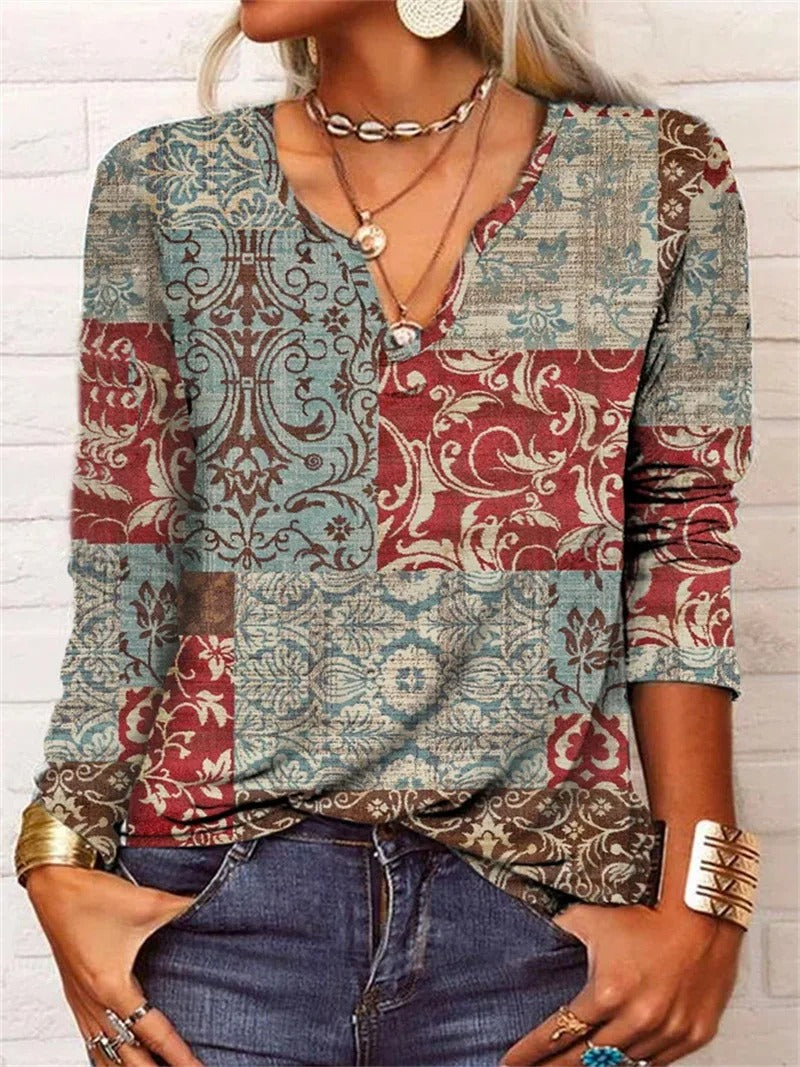 LD | top met lange mouwen en boho patchworkprint