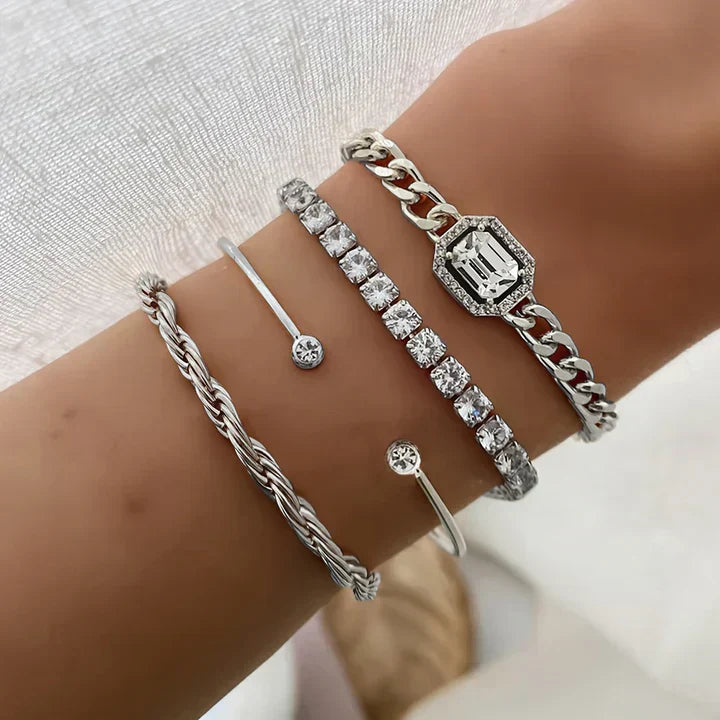 Domitia Calvina Gold Bracelet Set