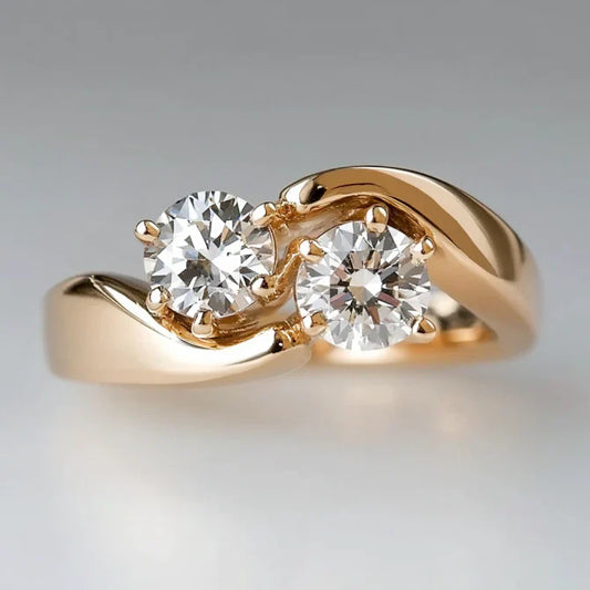 Vintage Wavy Zirconia Gold Ring